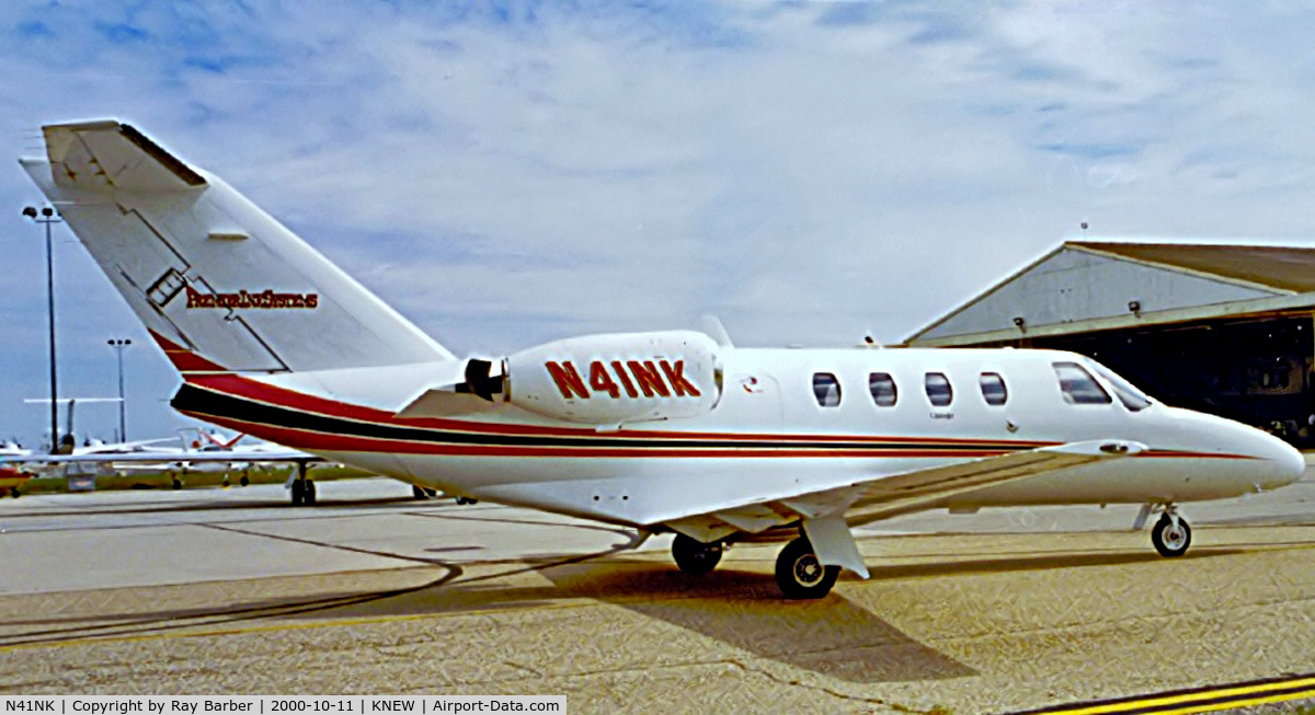 N41NK, 1998 Cessna 525 CitationJet CJ1 C/N 525-0281, Cessna Citation Jet [525-0281] New Orleans-Lakefront ~N 11/10/2000