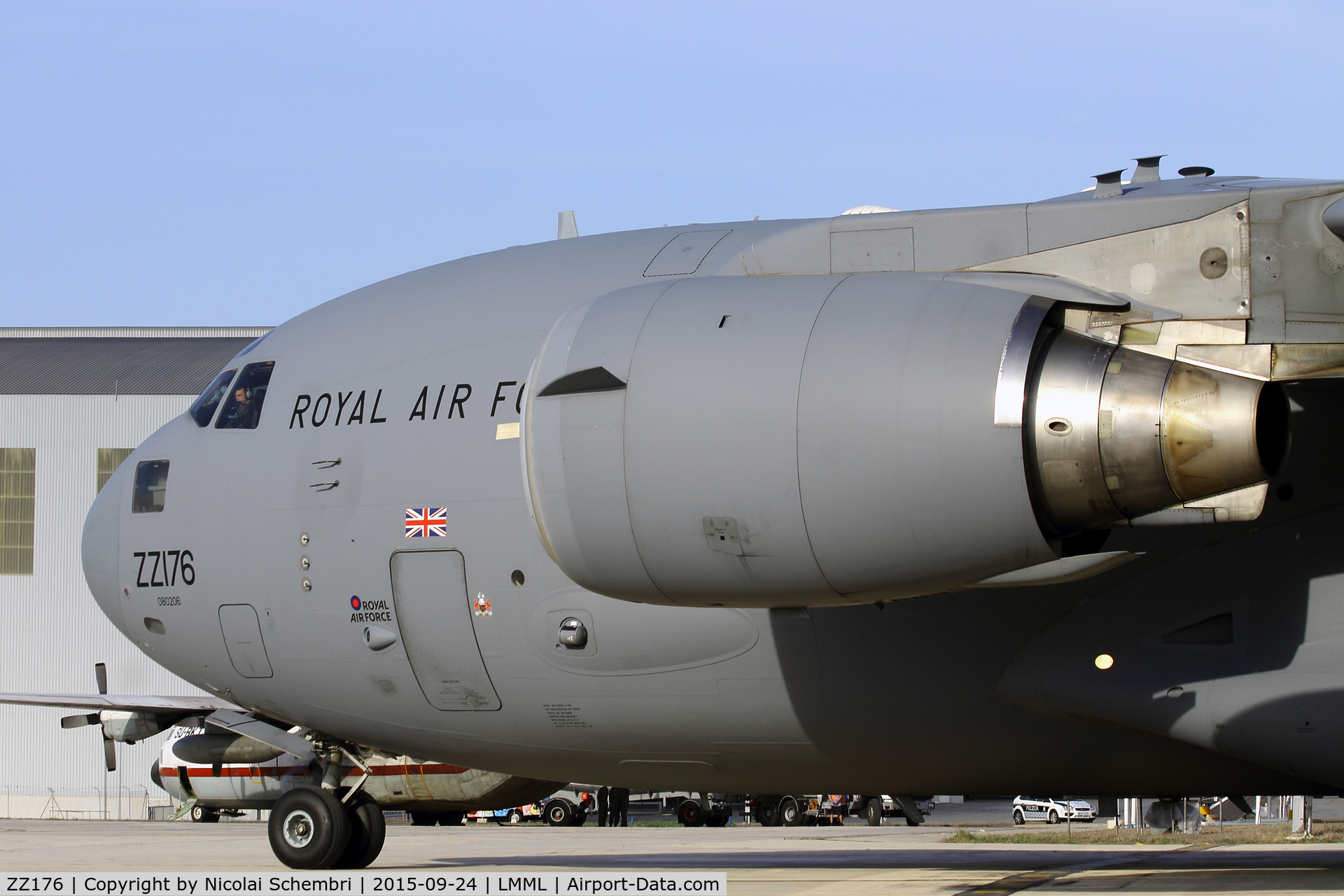 ZZ176, 2008 Boeing C-17A Globemaster III C/N F-190, Support aircraft for the Royal Navy Black Cats at the Malta International Airshow 2015