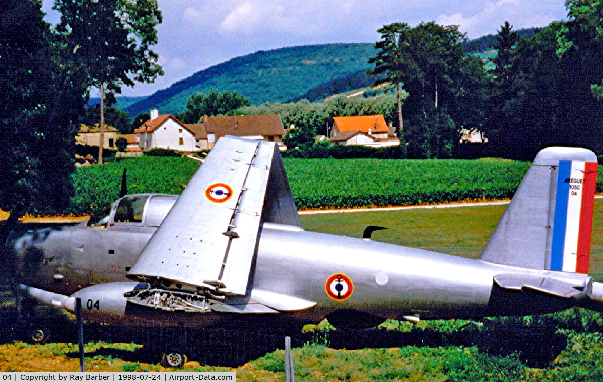 04, Breguet Br.1050 Alize C/N 04, Breguet 1050 Alize [04] (French Navy) Savigny-les-Beaune~F 24/07/1998