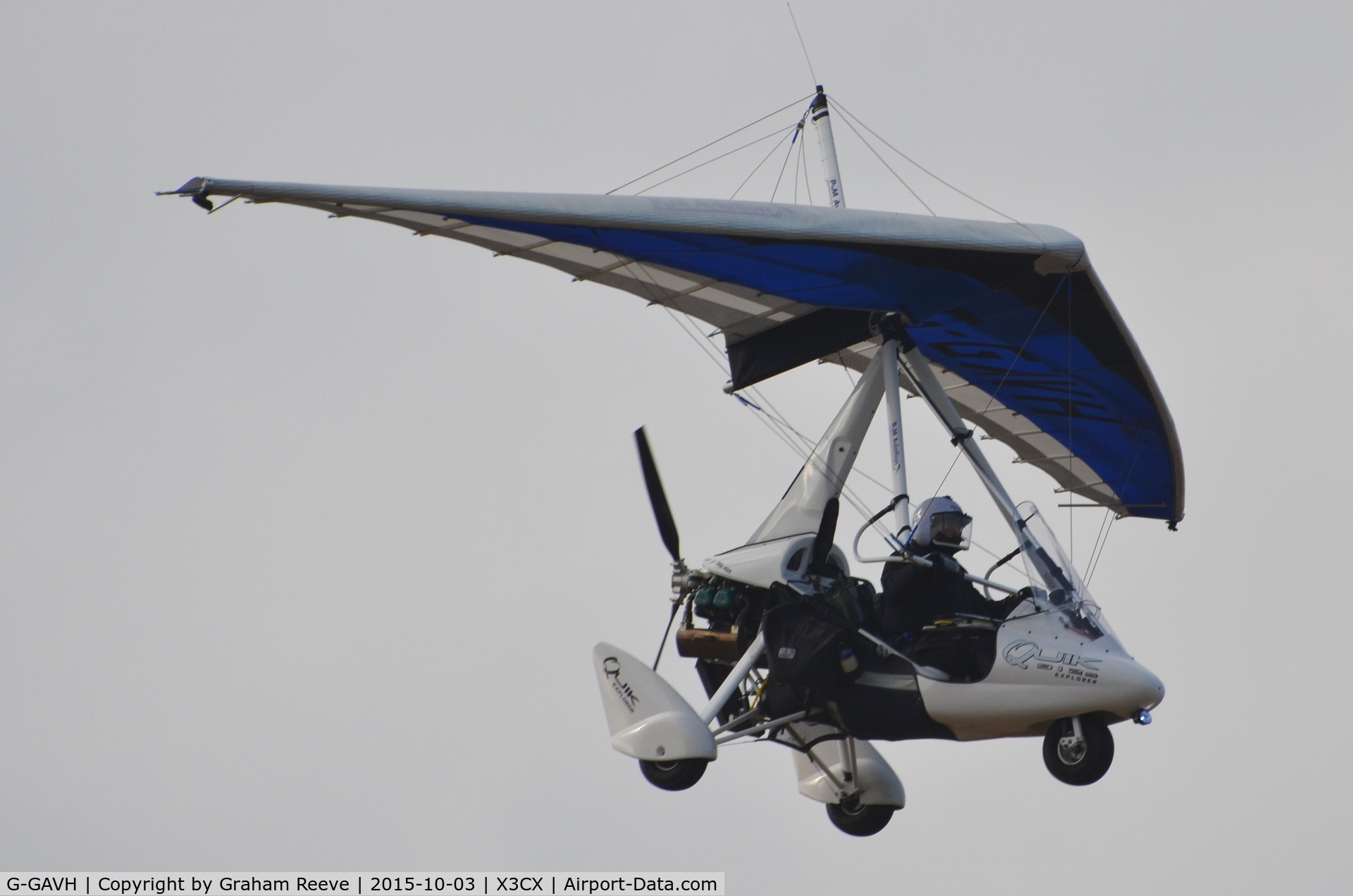 G-GAVH, 2010 Pegasus Quik C/N 8546, Landing at Northrepps.
