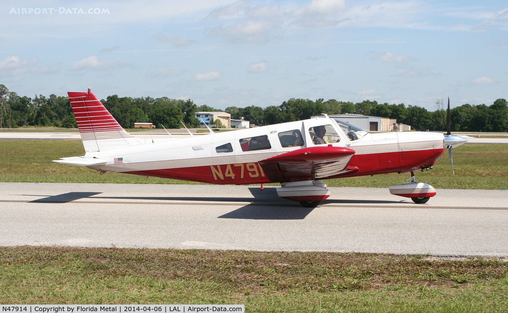 N47914, 1977 Piper PA-32-300 Cherokee Six C/N 32-7840018, PA-32-300