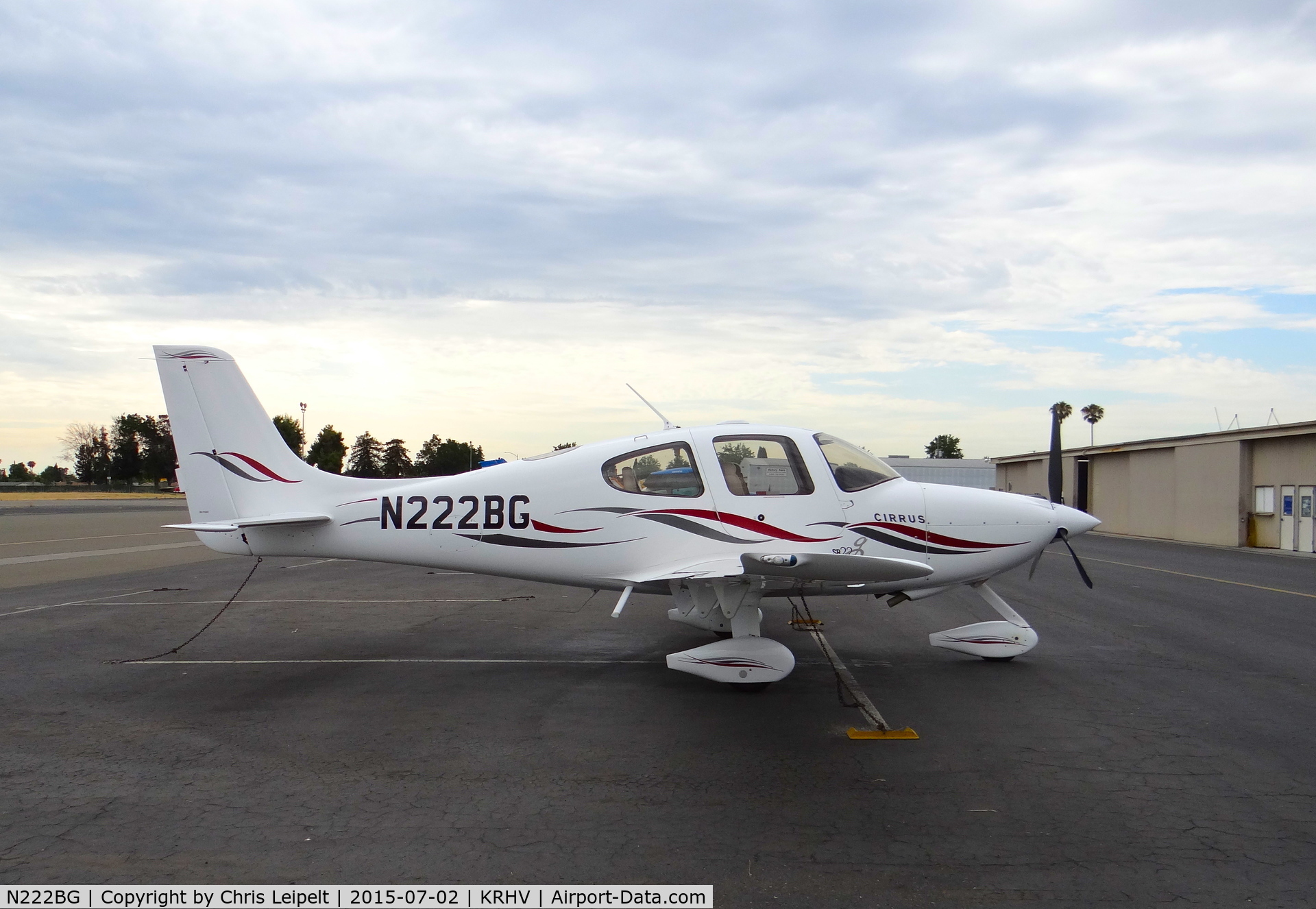N222BG, 2004 Cirrus SR22T C/N 1095, Nevada-based 2004 Cirrus SR-22T visiting parked on the Nice Air tie downs at Reid Hillview Airport, San Jose, CA.