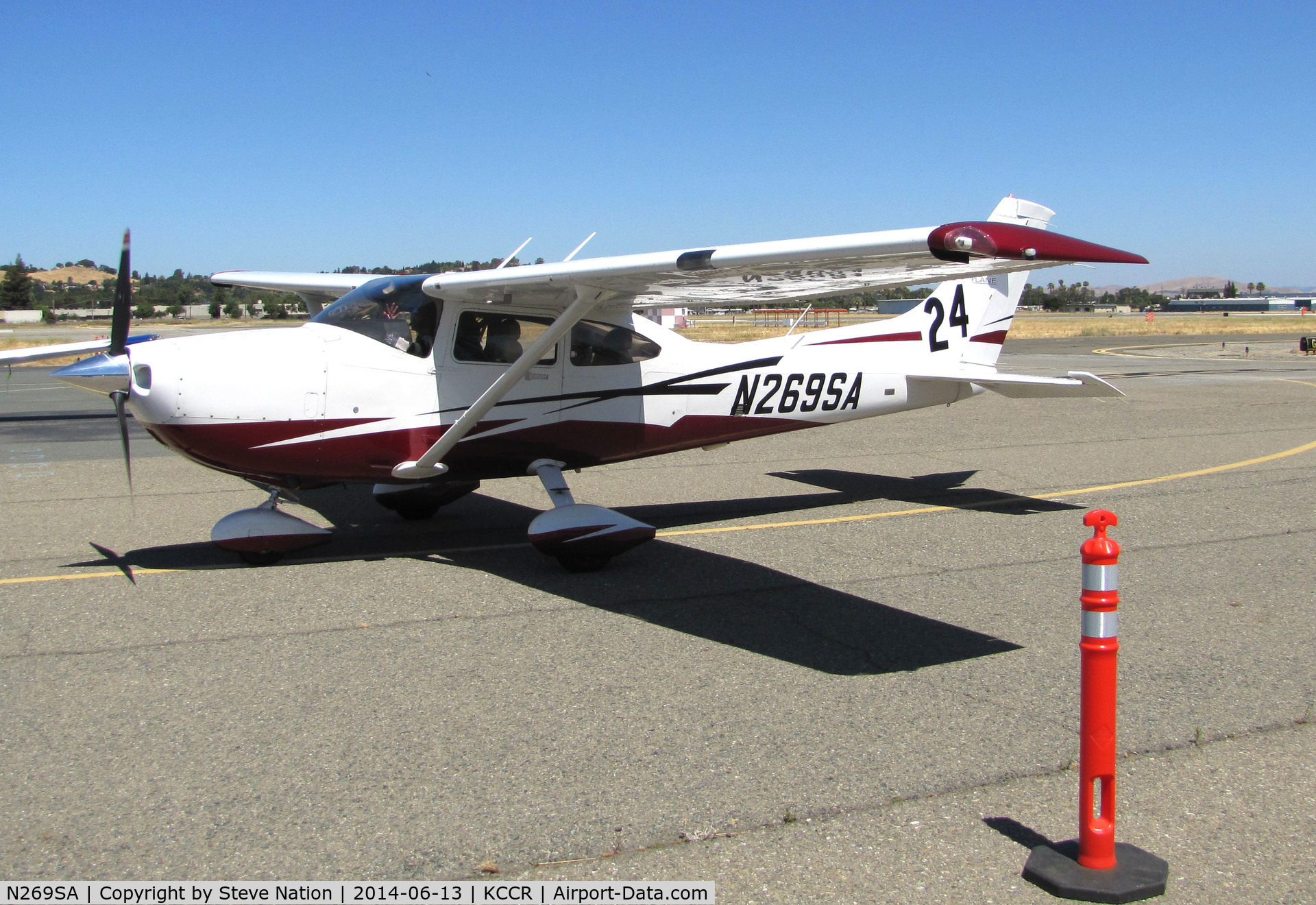 N269SA, Cessna 182T Skylane C/N 18282280, Florida-based 2011 Cessna 182T Skylane took part in 2014 Air Classic Race as Race #24. Photo @ Buchanan Field, Concord, CA on arrival prior to the 1st leg of the annual cross county event. Pilots were Susan and Marie Carastro.
