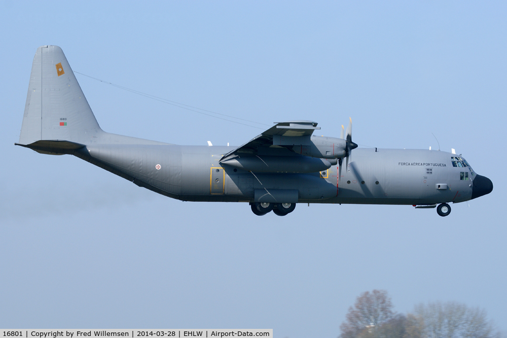 16801, 1977 Lockheed C-130H-30 Hercules C/N 382-4749, 