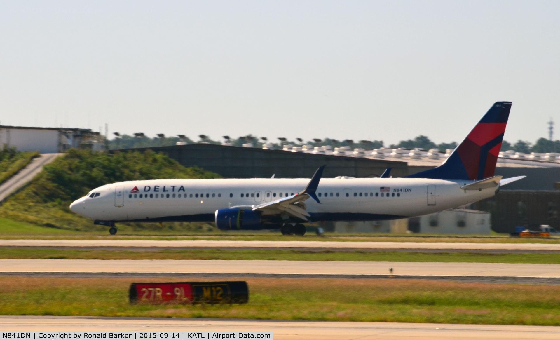 N841DN, 2015 Boeing 737-932/ER C/N 31952, Landing Atlanta