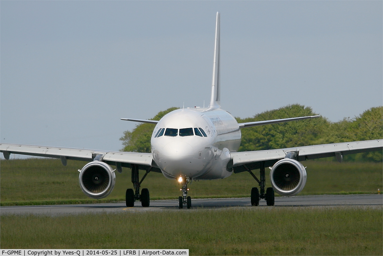F-GPME, 1996 Airbus A319-113 C/N 625, Airbus A319-113, U-turn rwy 25L, Brest-Bretagne airport (LFRB-BES)