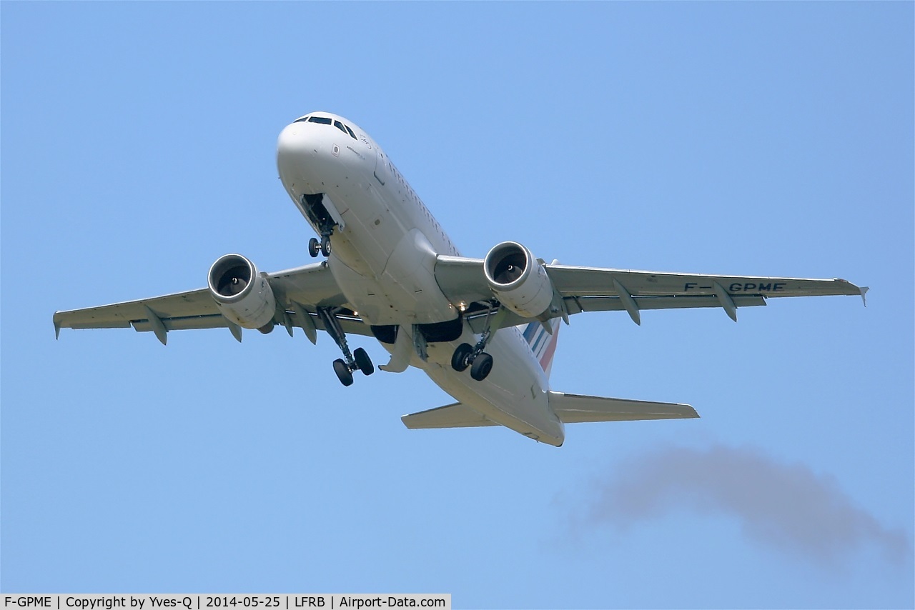 F-GPME, 1996 Airbus A319-113 C/N 625, Airbus A319-113, Take off rwy 25L, Brest-Bretagne airport 5LFRB-BES)