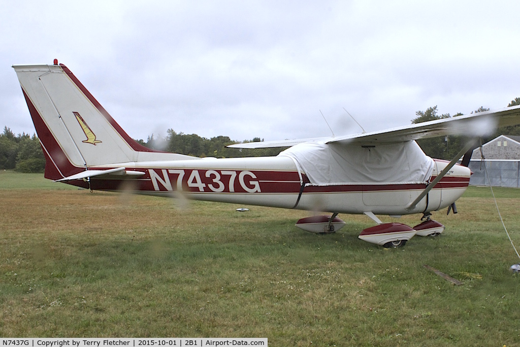 N7437G, 1970 Cessna 172K Skyhawk C/N 17259137, A wet afternoon at Cape Cod Airport , MA