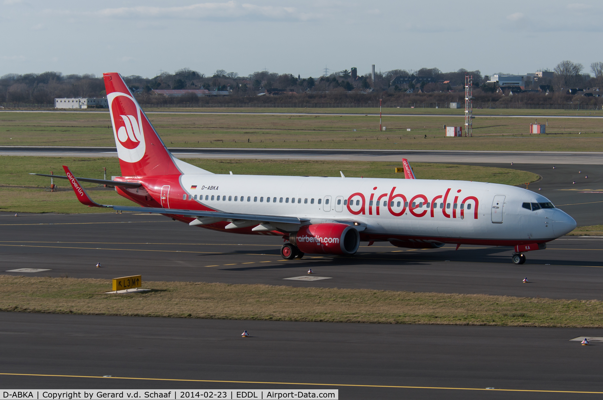 D-ABKA, 1999 Boeing 737-82R C/N 29329, Düsseldorf, Februari 2014