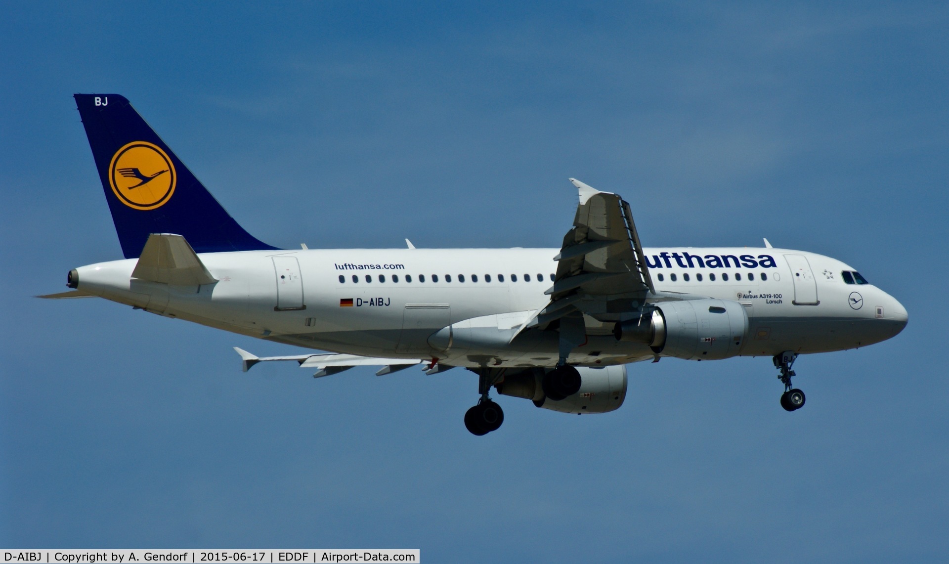 D-AIBJ, 2012 Airbus A319-112 C/N 5293, Lufthansa, is here landing at Frankfurt Rhein/Main Int'l(EDDF)