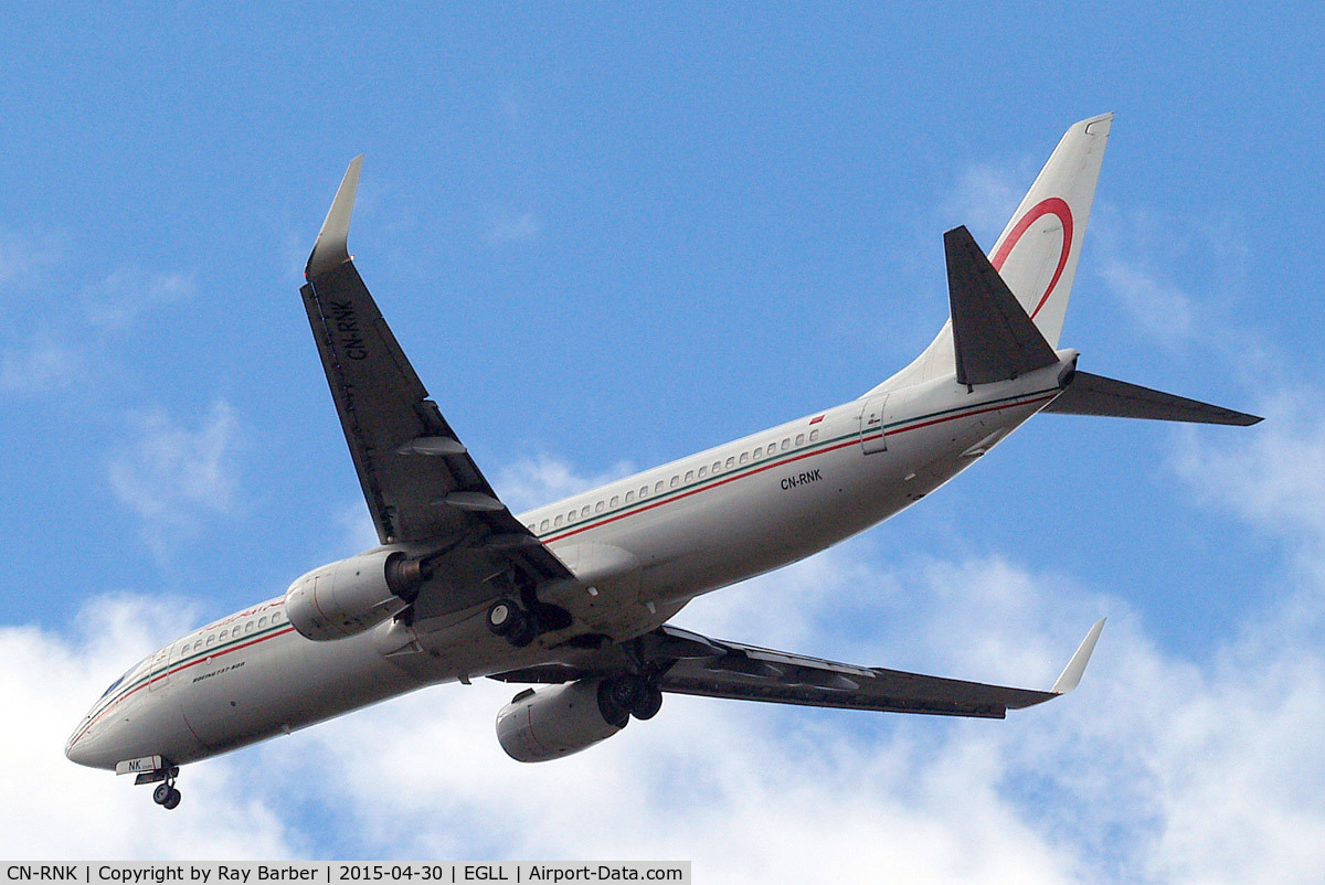 CN-RNK, 1998 Boeing 737-8B6 C/N 28981, Boeing 737-8B6 [28981] (Royal Air Maroc) Home~G 30/04/2015. On approach 27R.