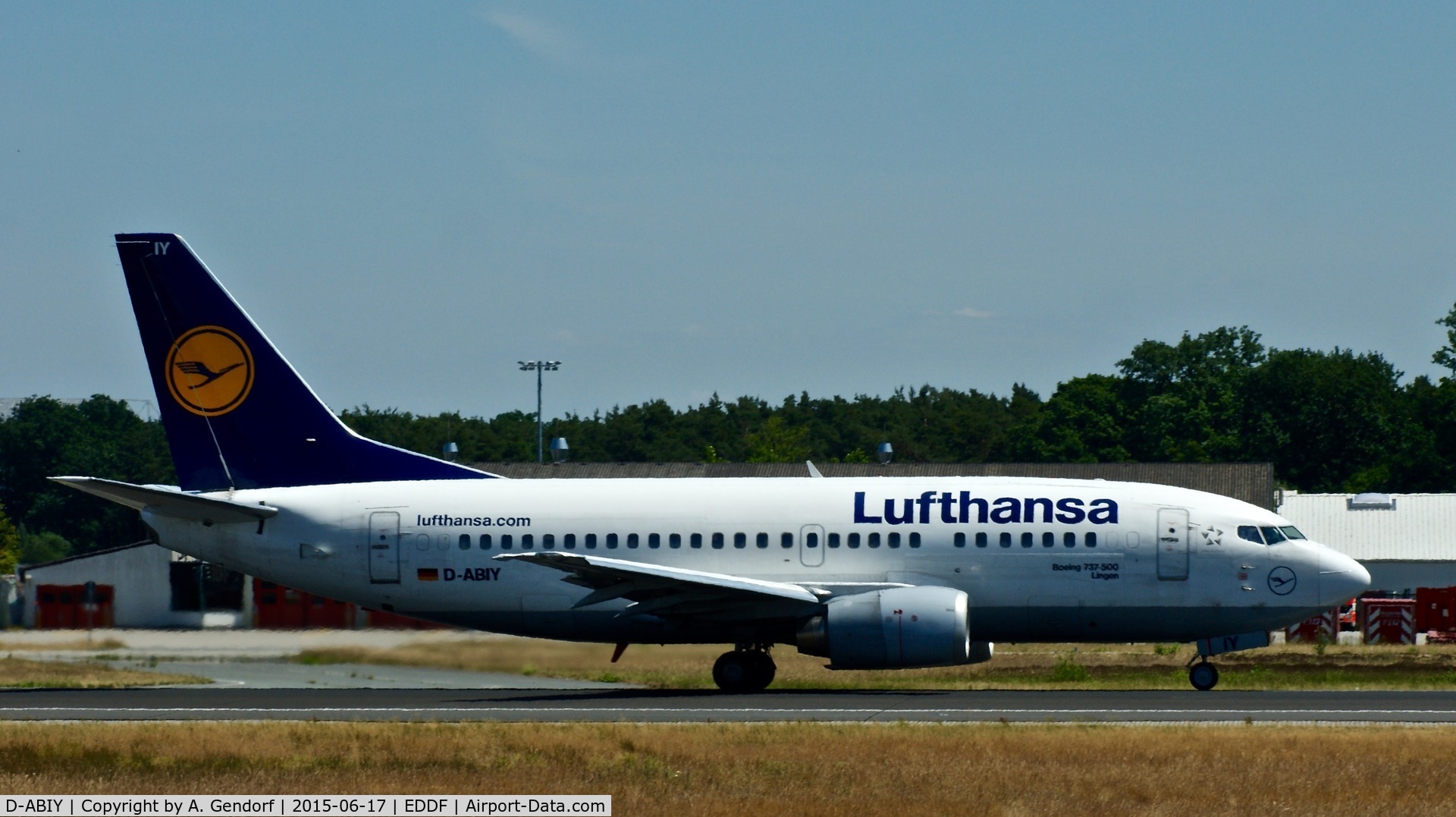 D-ABIY, 1991 Boeing 737-530 C/N 25243, Lufthansa, is speeding up at Frankfurt Rhein/Main(EDDF)