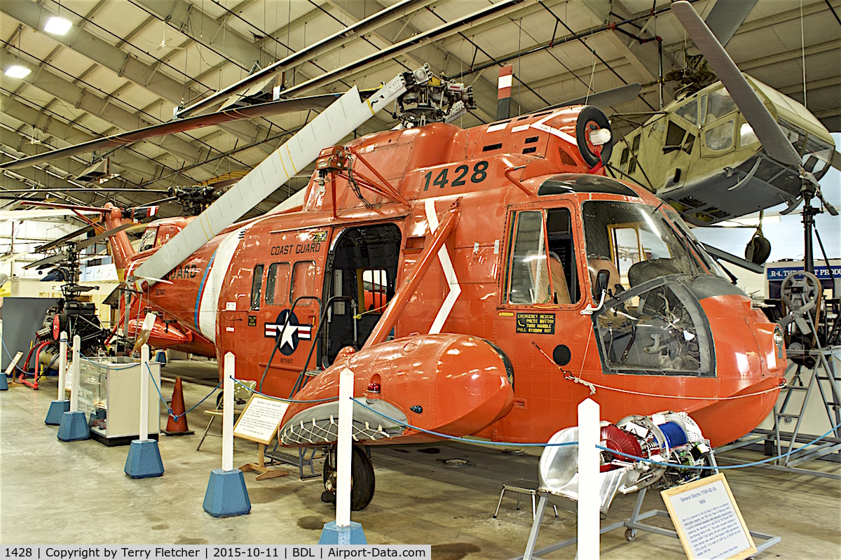 1428, 1967 Sikorsky HH-52A Sea Guard C/N 62.116, At the New England Air Museum at Bradley International Airport