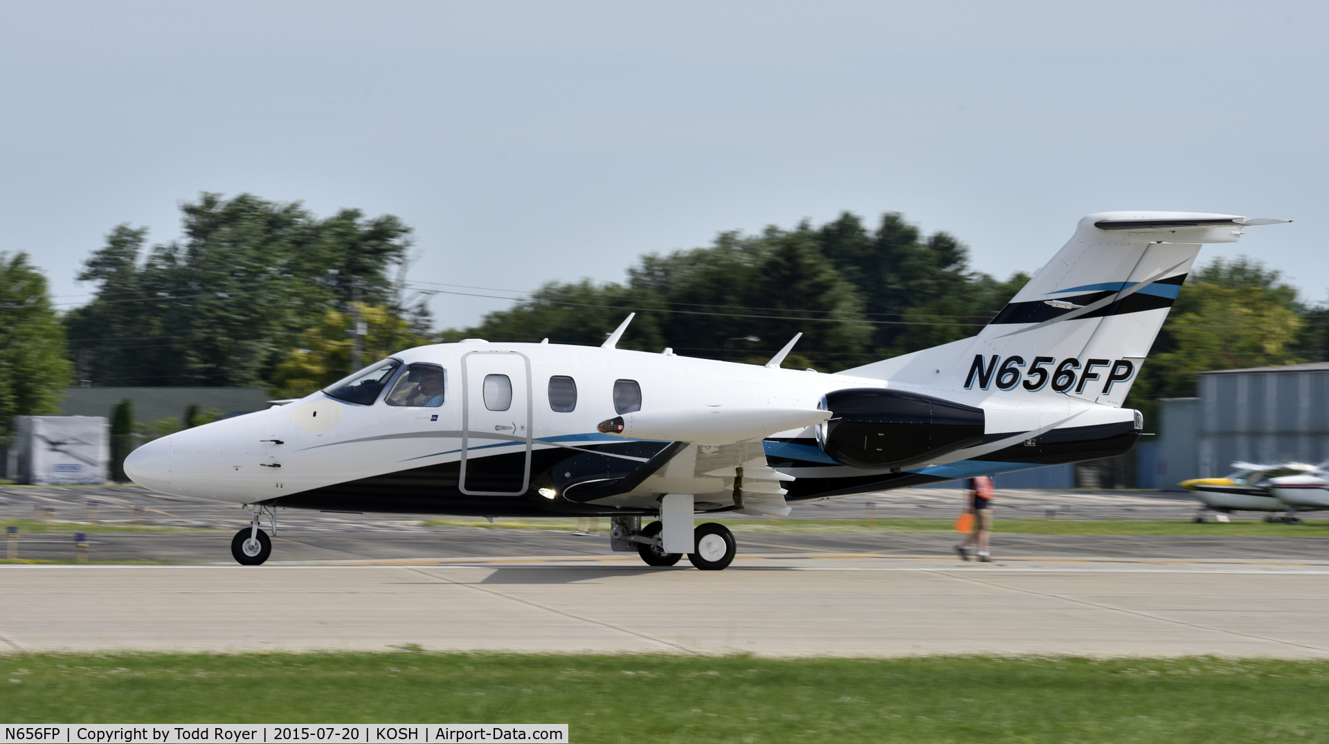 N656FP, 2008 Eclipse Aviation Corp EA500 C/N 000265, Airventure 2015