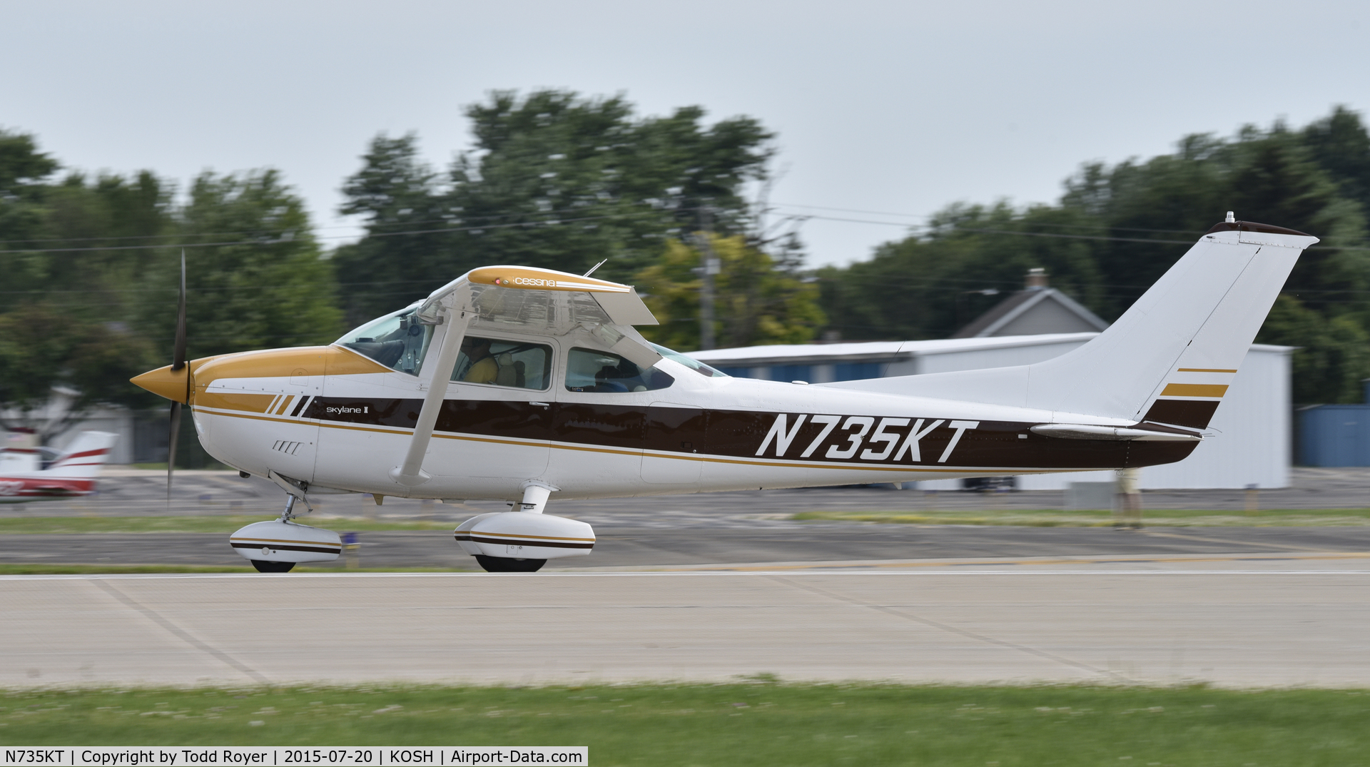 N735KT, 1977 Cessna 182Q Skylane C/N 18265491, Airventure 2015