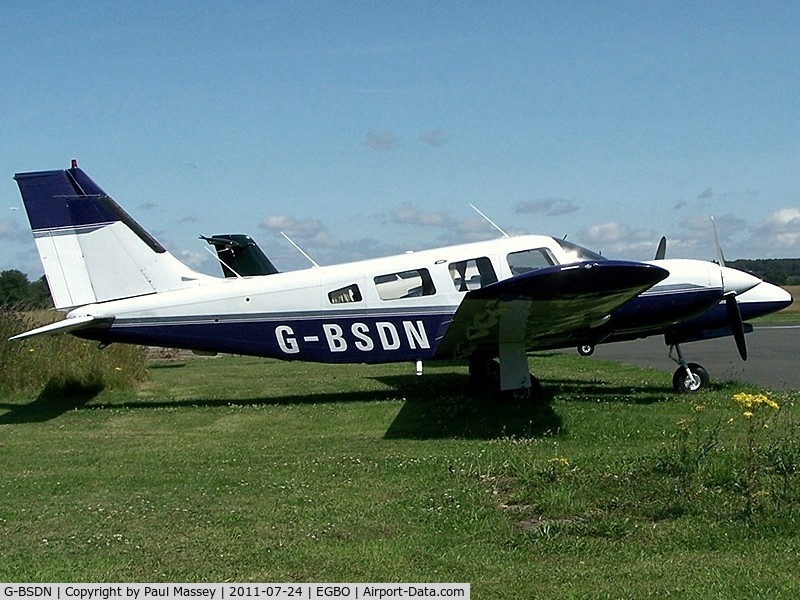 G-BSDN, 1979 Piper PA-34-200T Seneca II C/N 34-7970335, Based when photographed.EX:-N2893A. now used for spares.