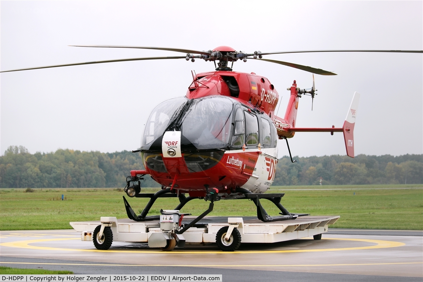 D-HDPP, 2004 Eurocopter-Kawasaki EC-145 (BK-117C-2) C/N 9055, Rescue heli on stand by for a new task....