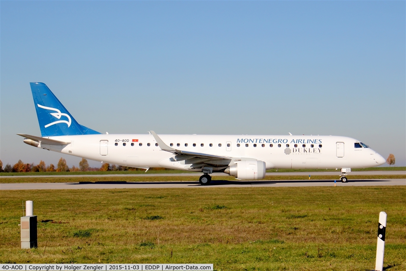 4O-AOD, 2014 Embraer 190LR (ERJ-190-100LR) C/N 19000665, On taxi for departure to SXF...