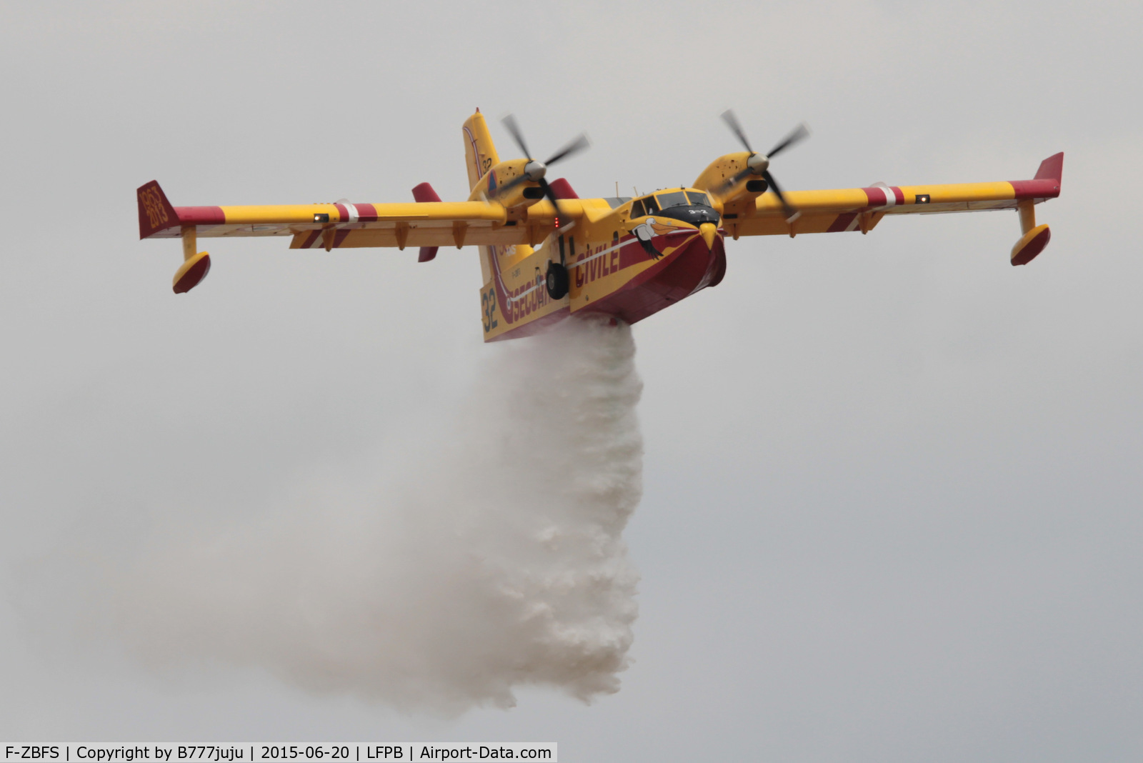 F-ZBFS, Canadair CL-215-6B11 CL-415 C/N 2001, at Le Bourget for SIAE 2015