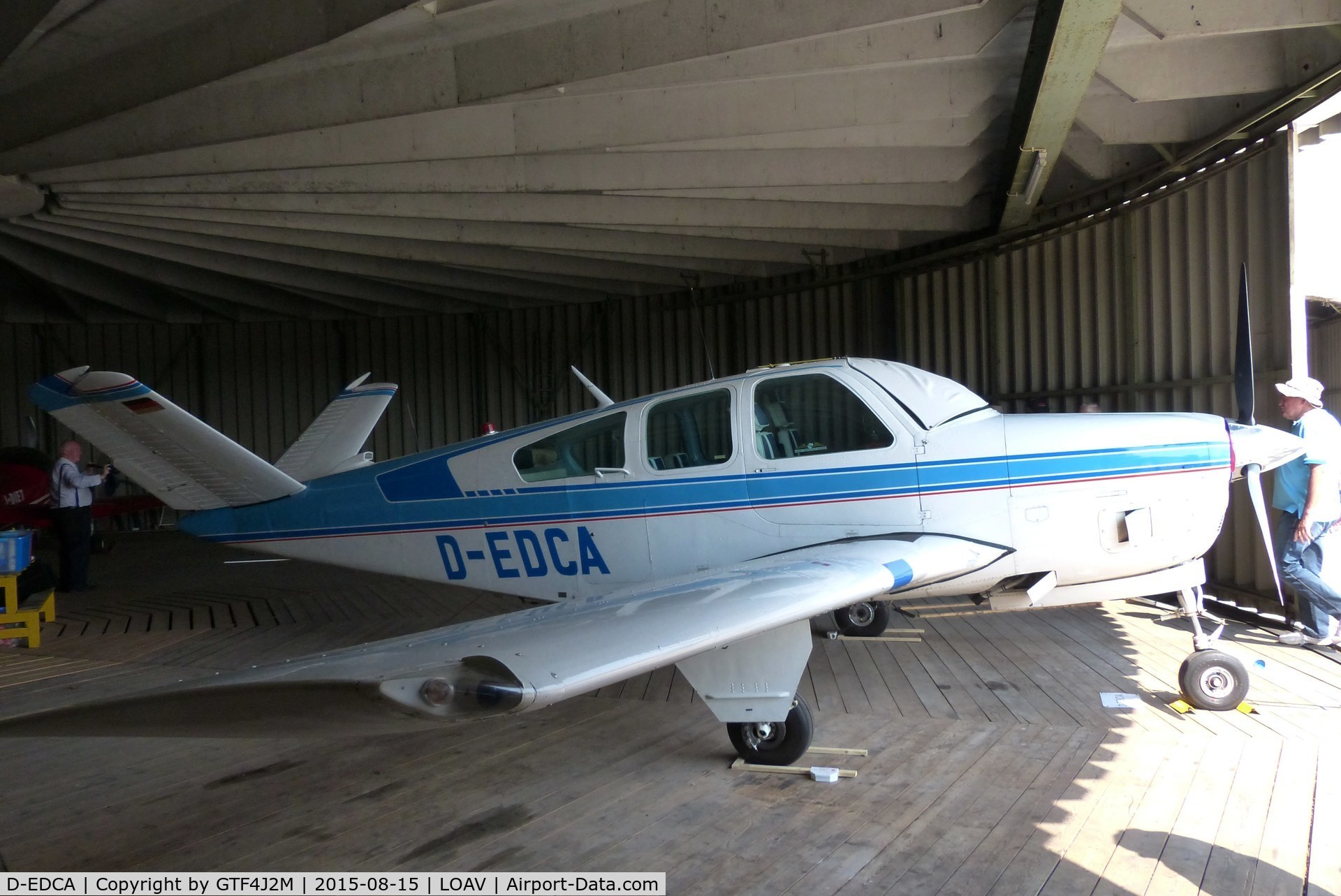 D-EDCA, Beech V35B Bonanza C/N D-9131, D-EDCA at Voslau-Wien-W15.8.15