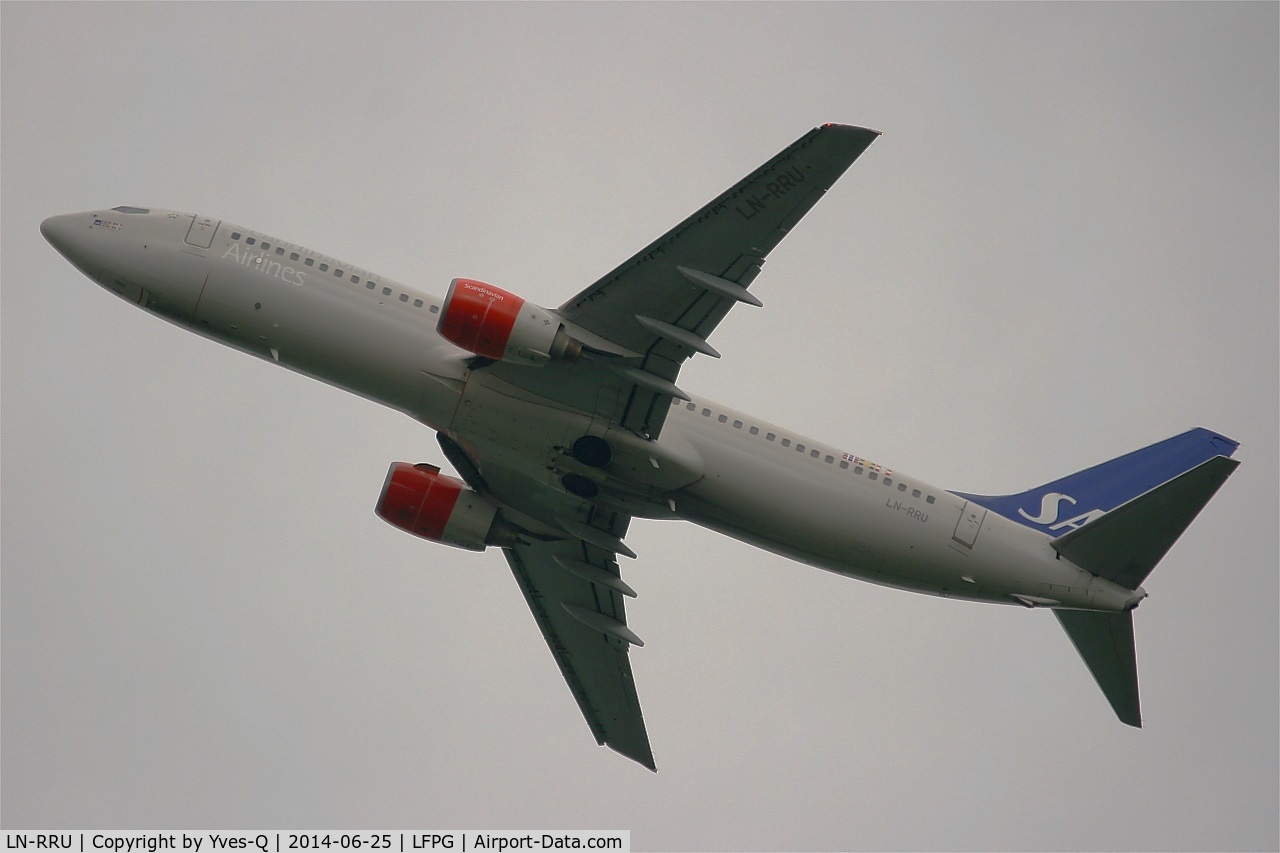 LN-RRU, 2002 Boeing 737-883 C/N 28327, Boeing 737-883, Take off rwy 27L, Roissy Charles De Gaulle airport (LFPG-CDG)