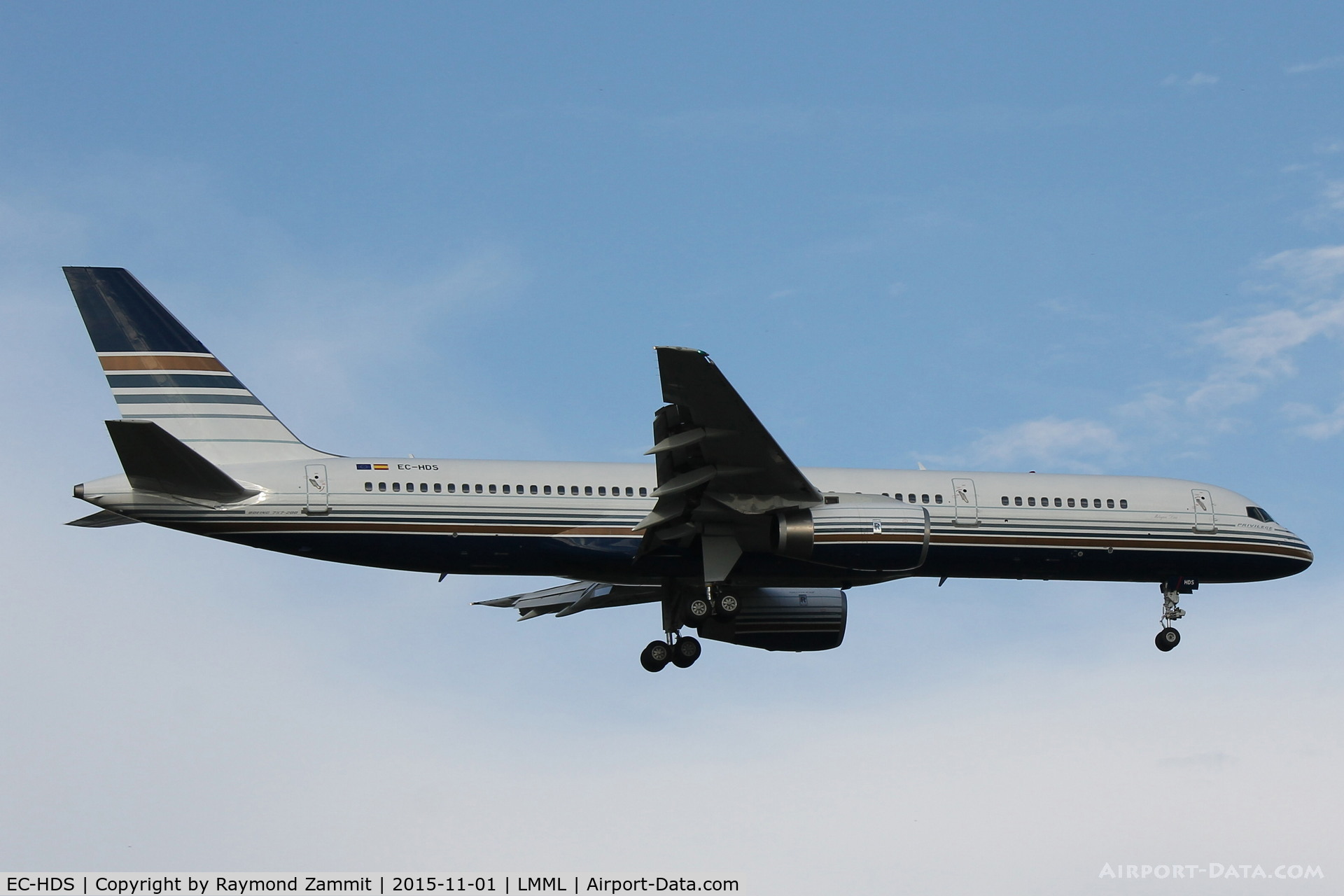 EC-HDS, 1999 Boeing 757-256 C/N 26252, B757 EC-HDS Privilege Air