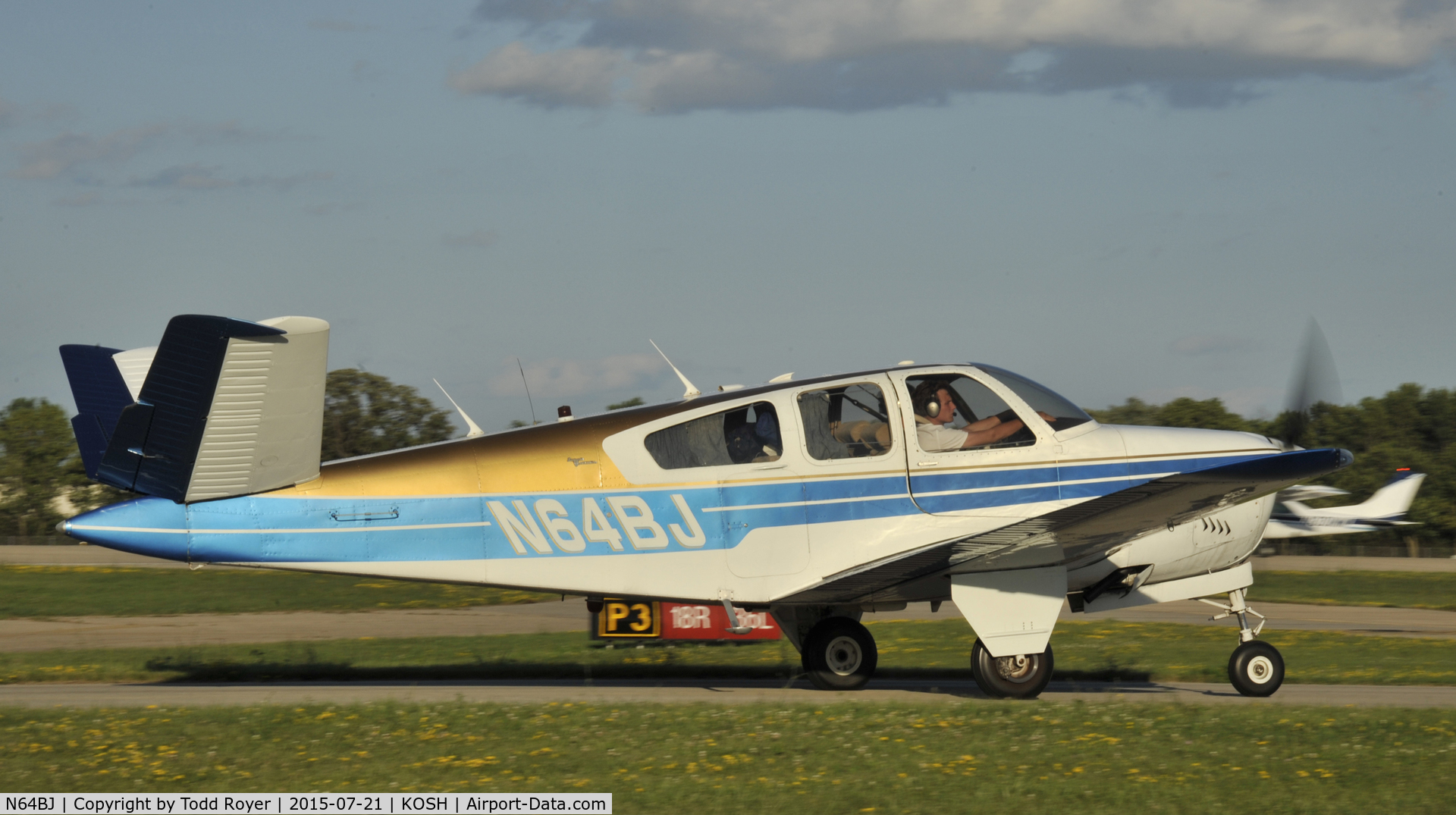 N64BJ, 1964 Beech S35 Bonanza C/N D-7615, Airventure 2015