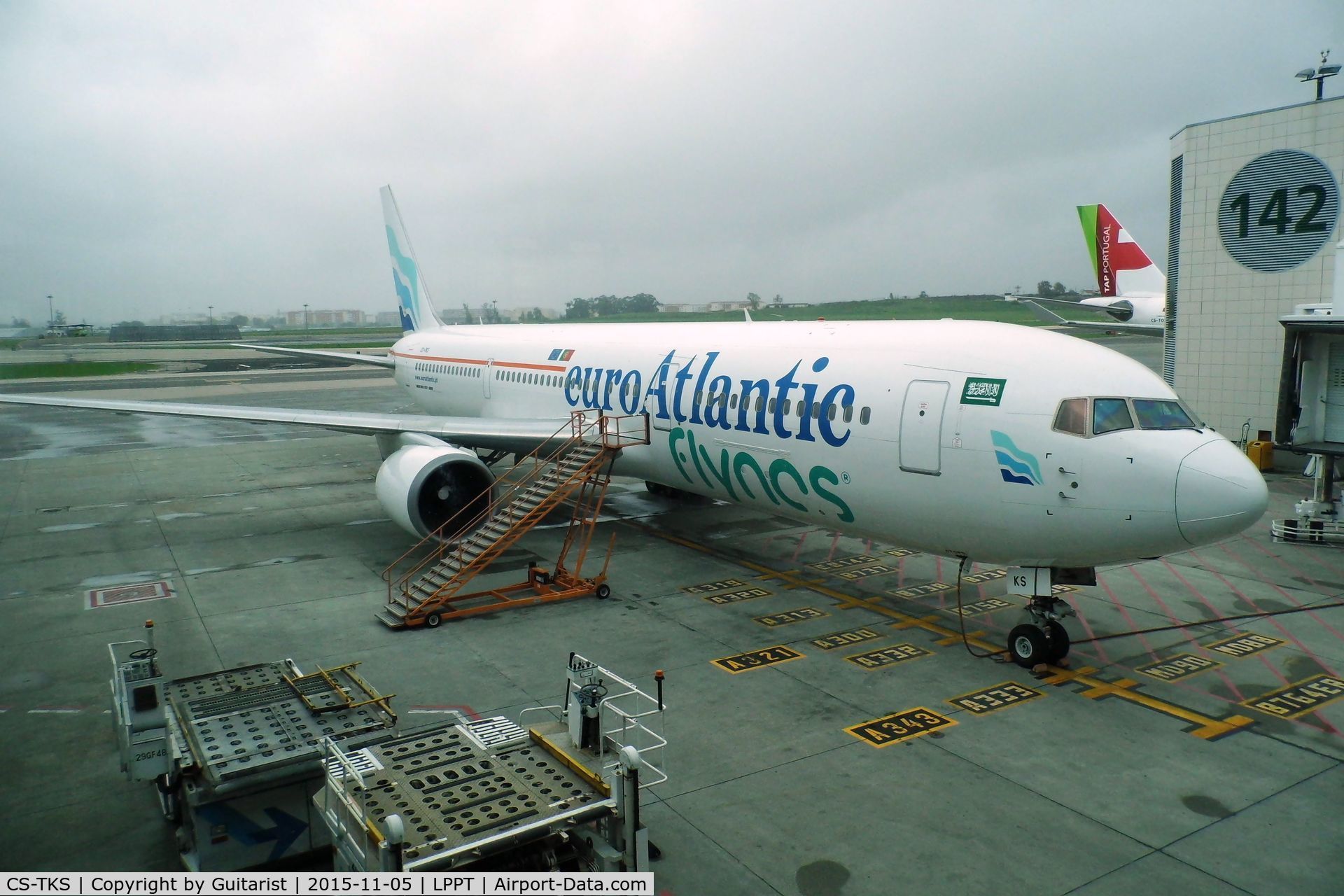 CS-TKS, 2001 Boeing 767-36N/ER C/N 30841, At Lisbon