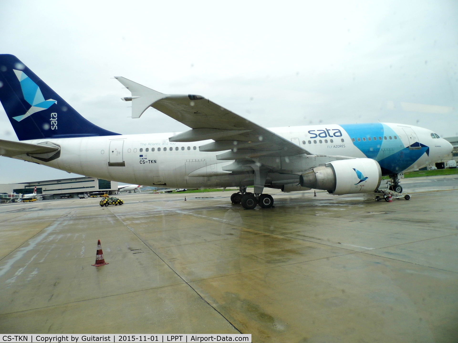 CS-TKN, 1991 Airbus A310-325 C/N 624, At Lisbon