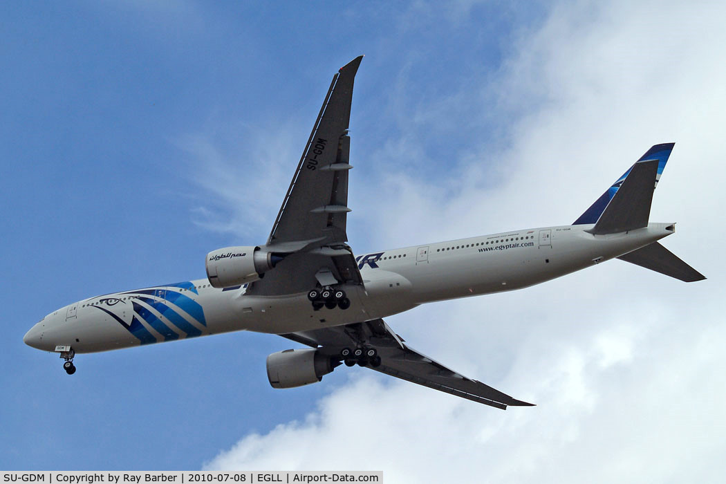 SU-GDM, 2010 Boeing 777-36N/ER C/N 38285, Boeing 777-36NER [38285] (EgyptAir) Home~G 05/07/2010. On approach 27R.