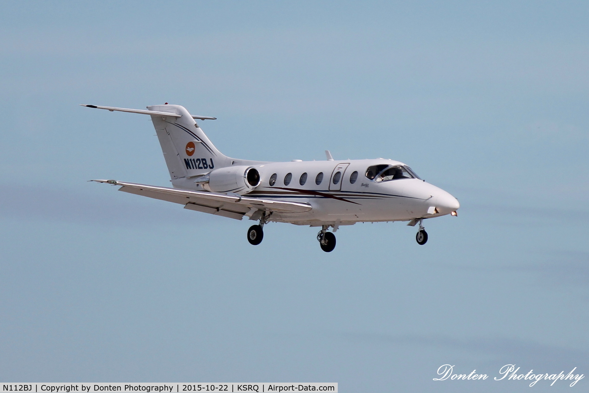 N112BJ, 1996 Beech 400A Beechjet C/N RK-112, Beechcraft Beechjet (N112BJ) arrives at Sarasota-Bradenton International Airport