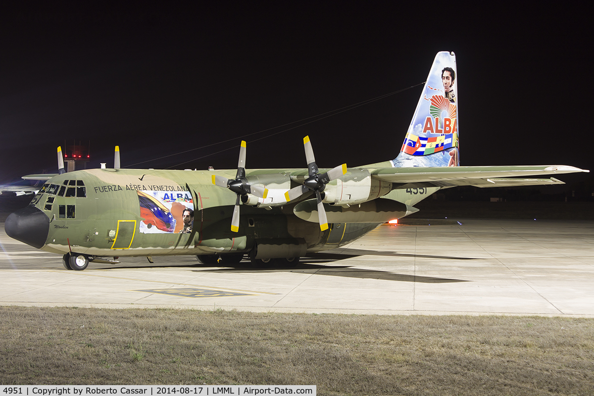 4951, 1971 Lockheed C-130H Hercules C/N 382-4407, Park 4