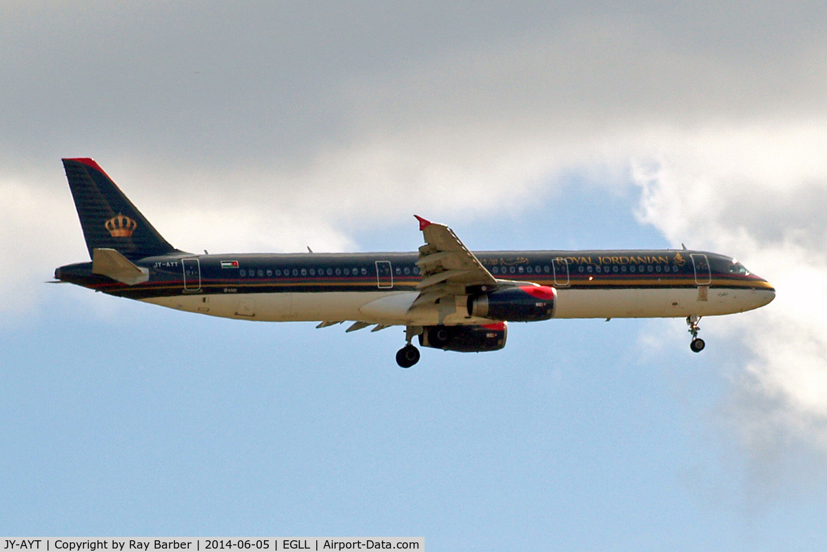 JY-AYT, 2012 Airbus A321-231 C/N 5099, Airbus A321-231 [5099] (Royal Jordanian Airlines) Home~G 05/06/2014. On approach 27L.