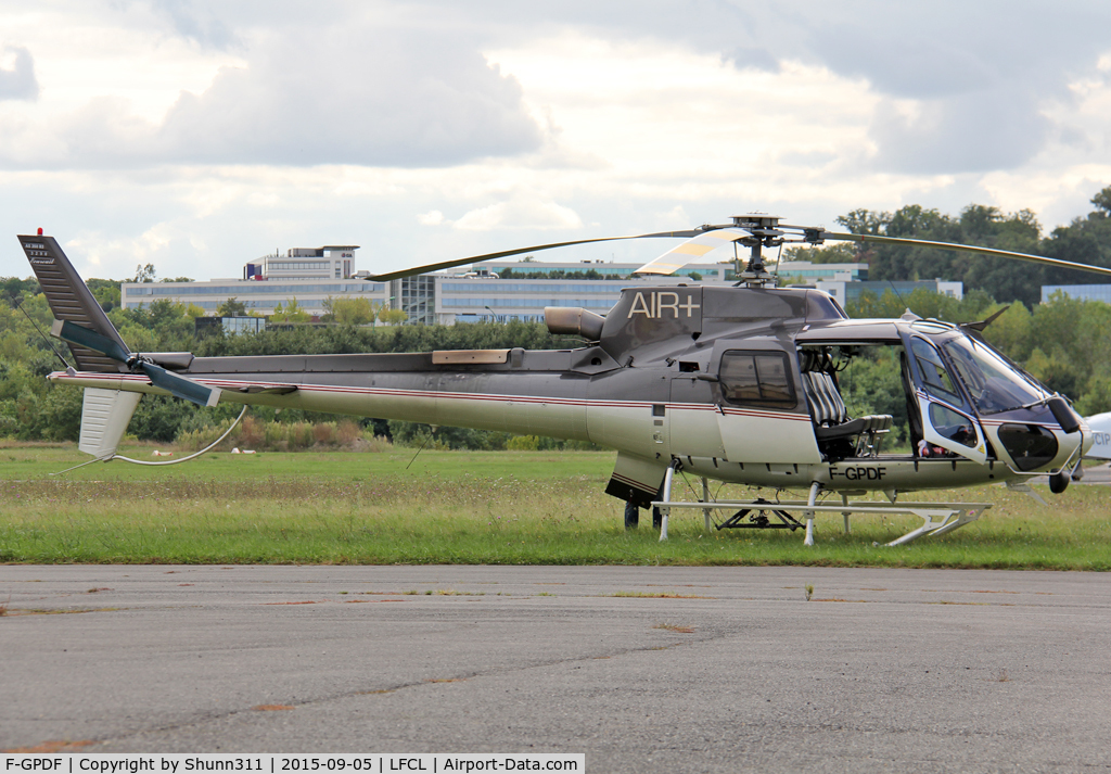 F-GPDF, Eurocopter AS-350B-3 Ecureuil Ecureuil C/N 3290, Waiting for a new flight...