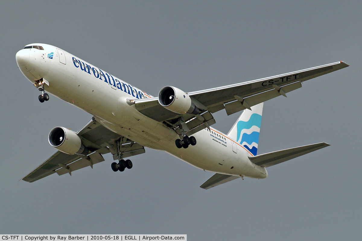 CS-TFT, 1993 Boeing 767-3Y0/ER C/N 26208, Boeing 767-3Y0ER [26208] (EuroAtlantic Airways) Home~G 18/05/2010. On approach 27R.