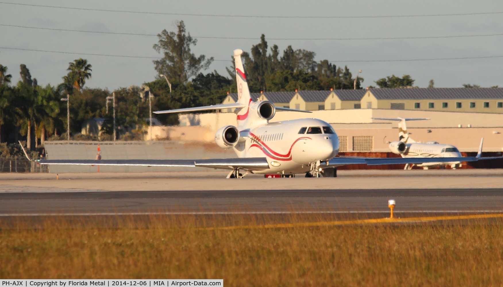 PH-AJX, 2009 Dassault Falcon 7X C/N 102, Falcon 7X