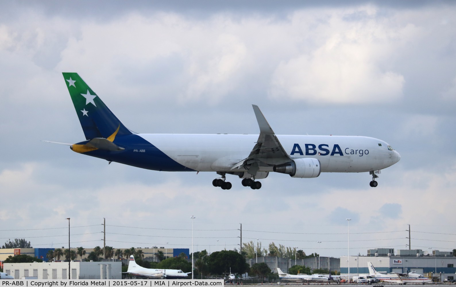 PR-ABB, 1999 Boeing 767-316F C/N 29881, ABSA Cargo