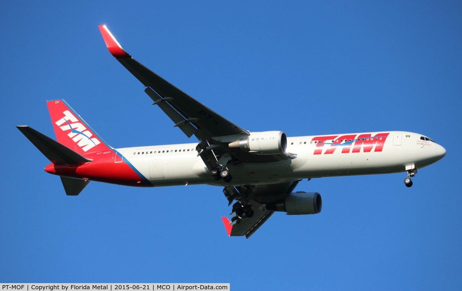 PT-MOF, 2013 Boeing 767-316/ER C/N 41997, TAM 767-300