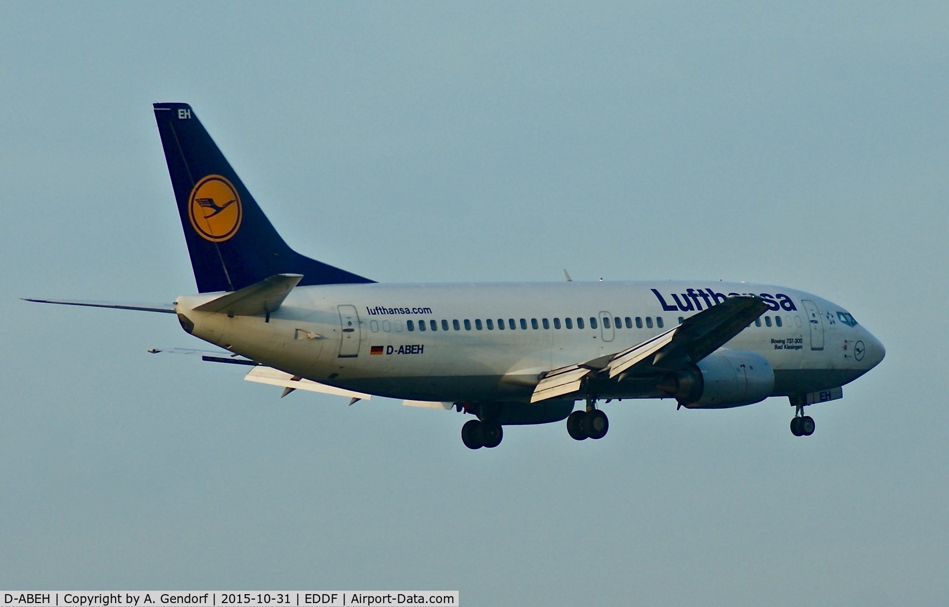 D-ABEH, 1991 Boeing 737-330 C/N 25242, Lufthansa, is here landing at Frankfurt Rhein/Main(EDDF)