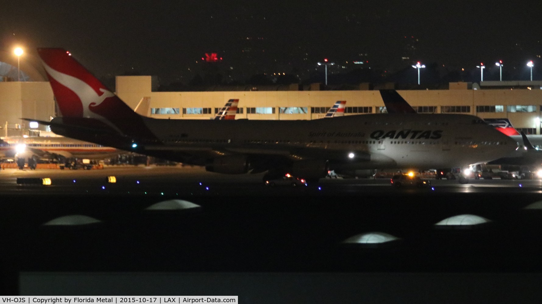 VH-OJS, 1999 Boeing 747-438 C/N 25564, Qantas 747-400 shot from my hotel