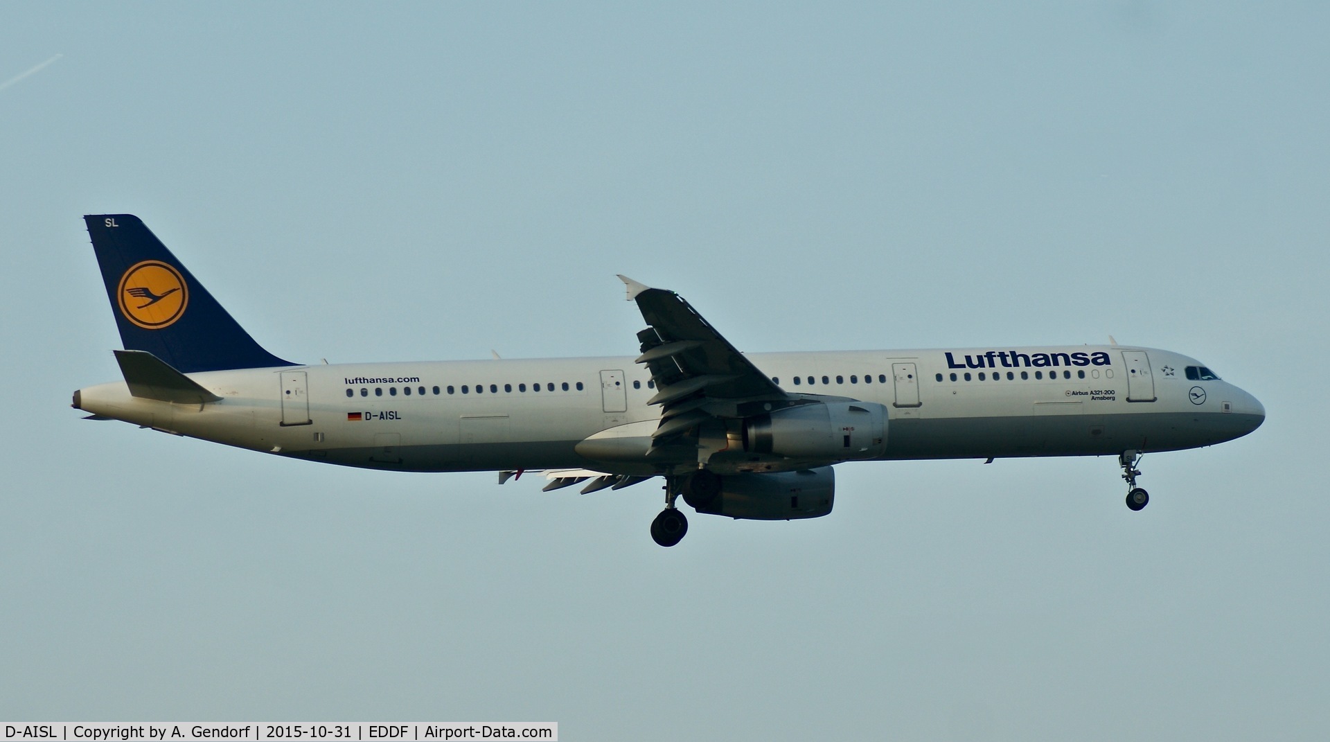 D-AISL, 2008 Airbus A321-231 C/N 3434, Lufthansa, is here approaching Frankfurt Rhein/Main(EDDF)
