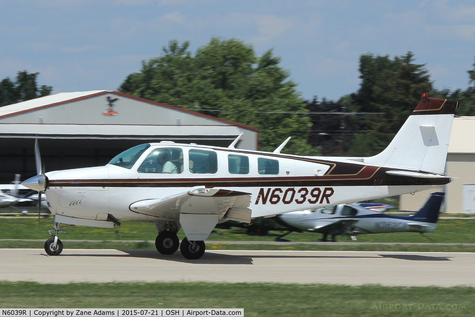 N6039R, 1979 Beech A36 Bonanza 36 C/N E-1489, 2015 EAA AirVenture - Oshkosh Wisconsin
