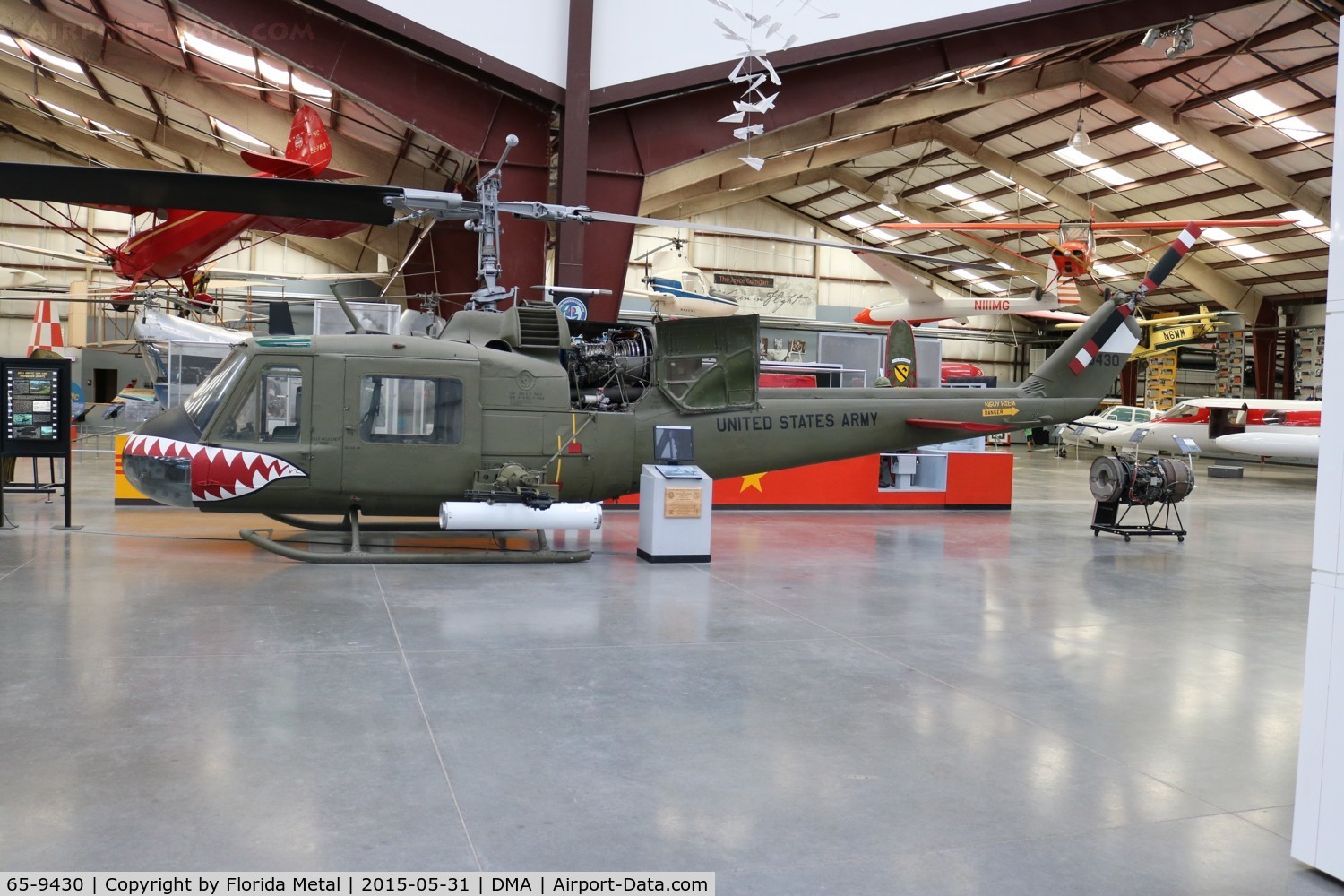 65-9430, Bell UH-1M Iroquois C/N 1330, UH-1M