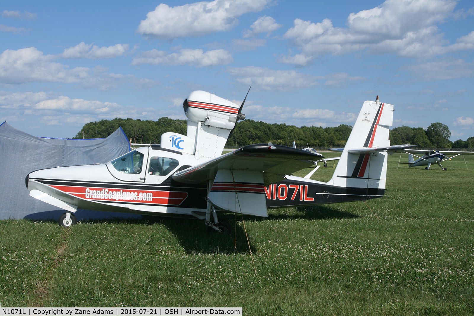 N1071L, 1975 Lake LA-4-200 Buccaneer C/N 664, 2015 EAA AirVenture - Oshkosh, Wisconsin