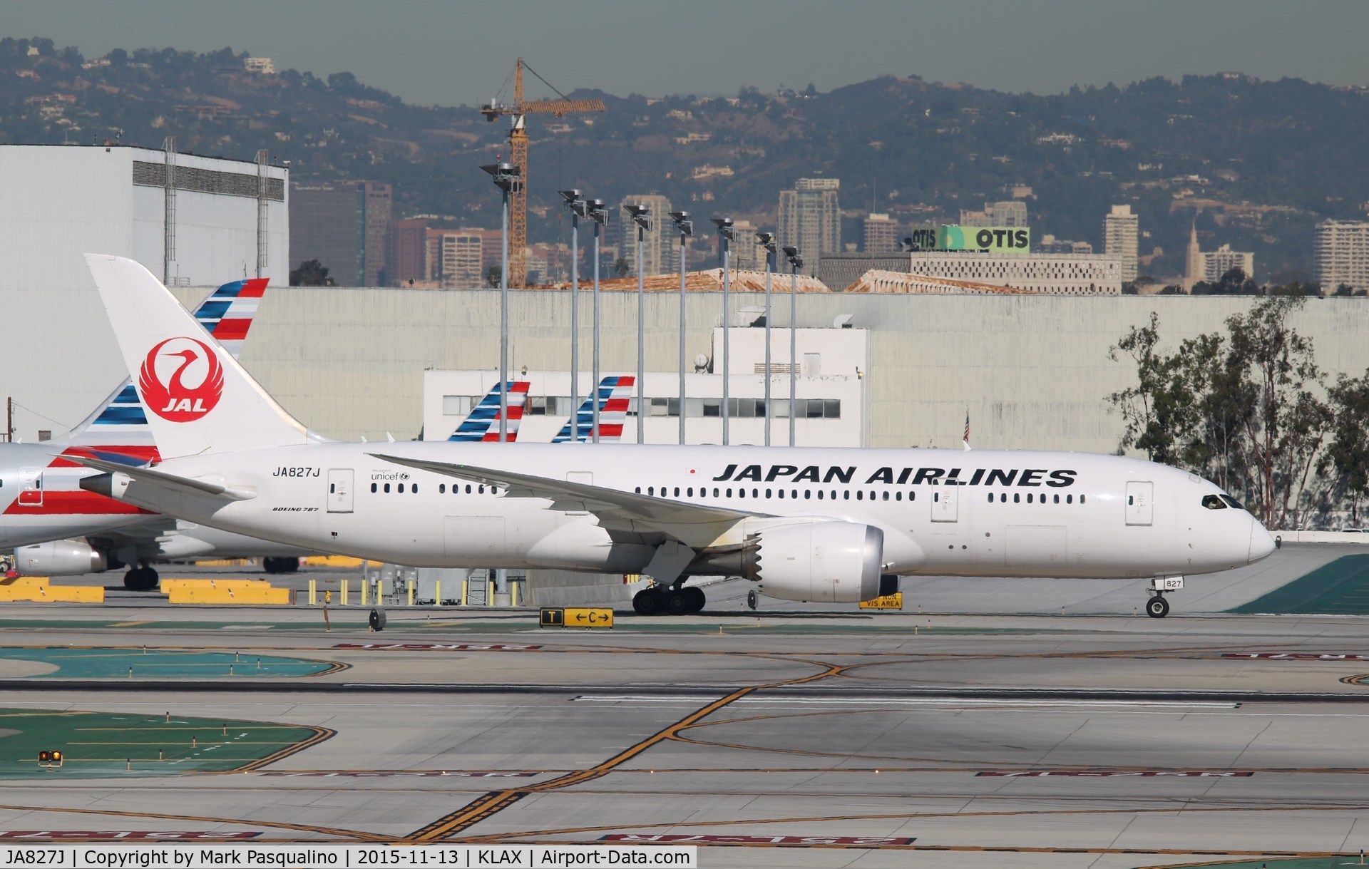 JA827J, 2011 Boeing 787-8 Dreamliner C/N 34837, Boeing 787-8