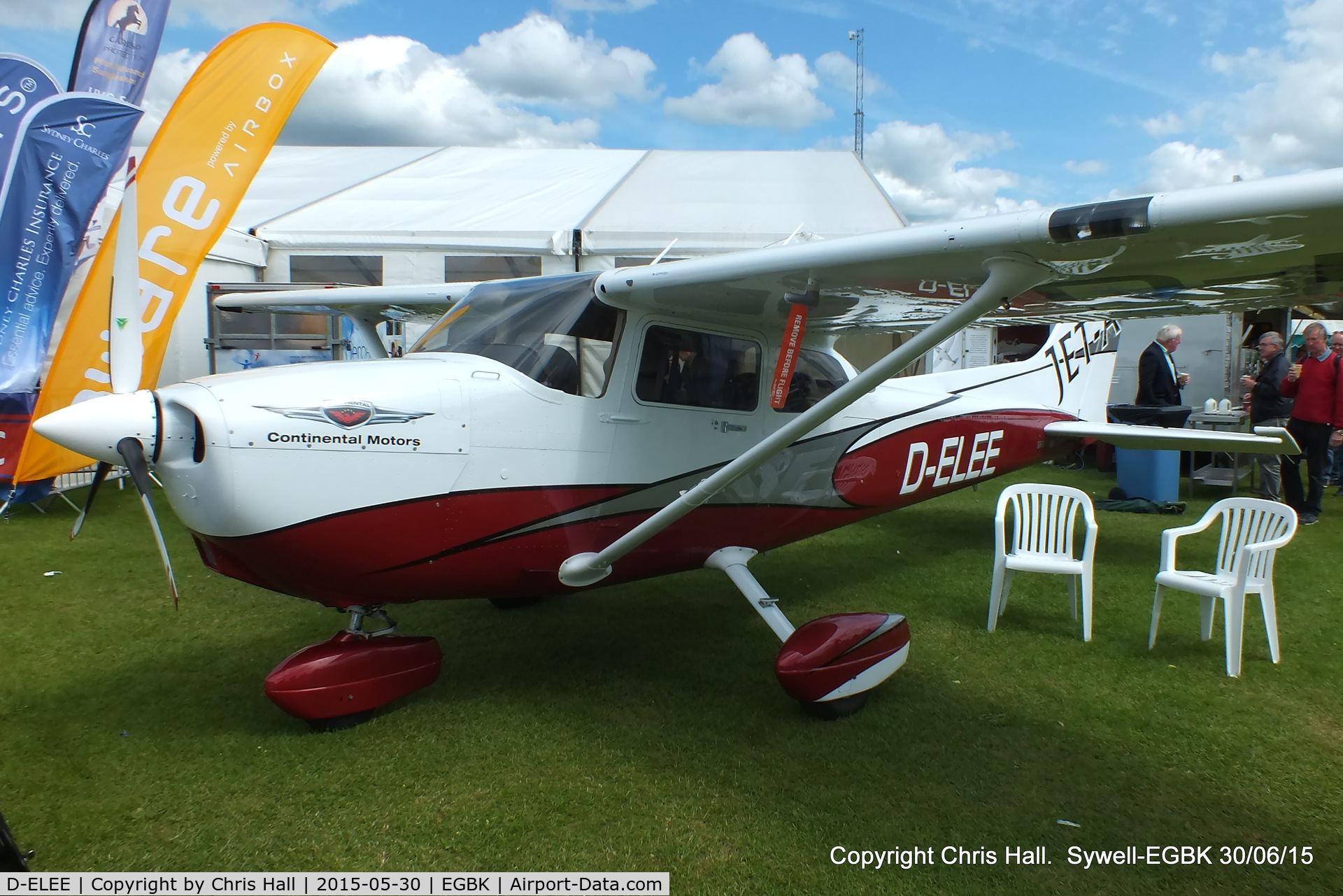 D-ELEE, 2005 Cessna 172S Skyhawk C/N 172S10099, at Aeroexpo 2015