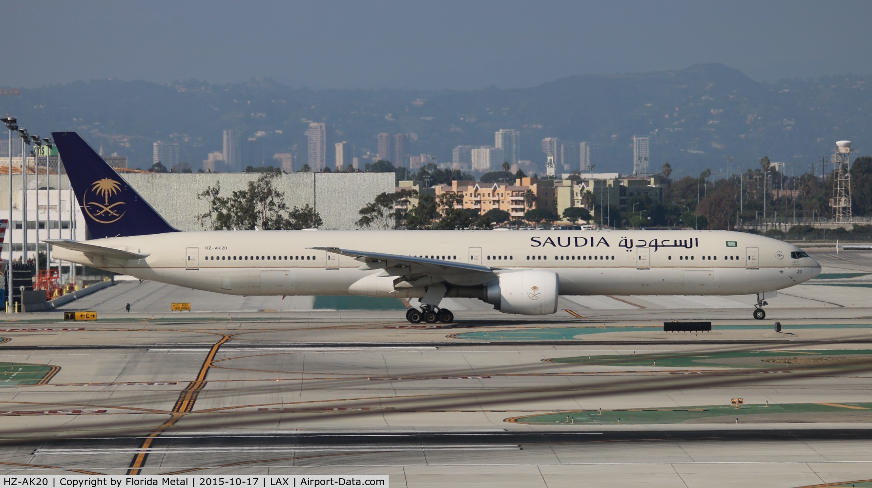 HZ-AK20, 2013 Boeing 777-368/ER C/N 41058, Saudi