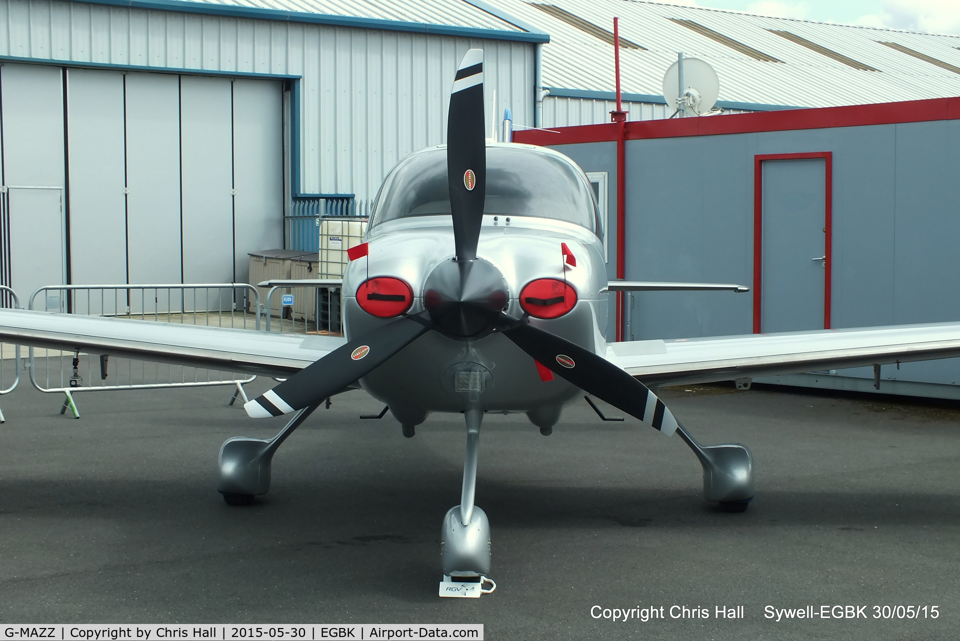 G-MAZZ, 2014 Cirrus SR22 C/N 4135, at Aeroexpo 2015