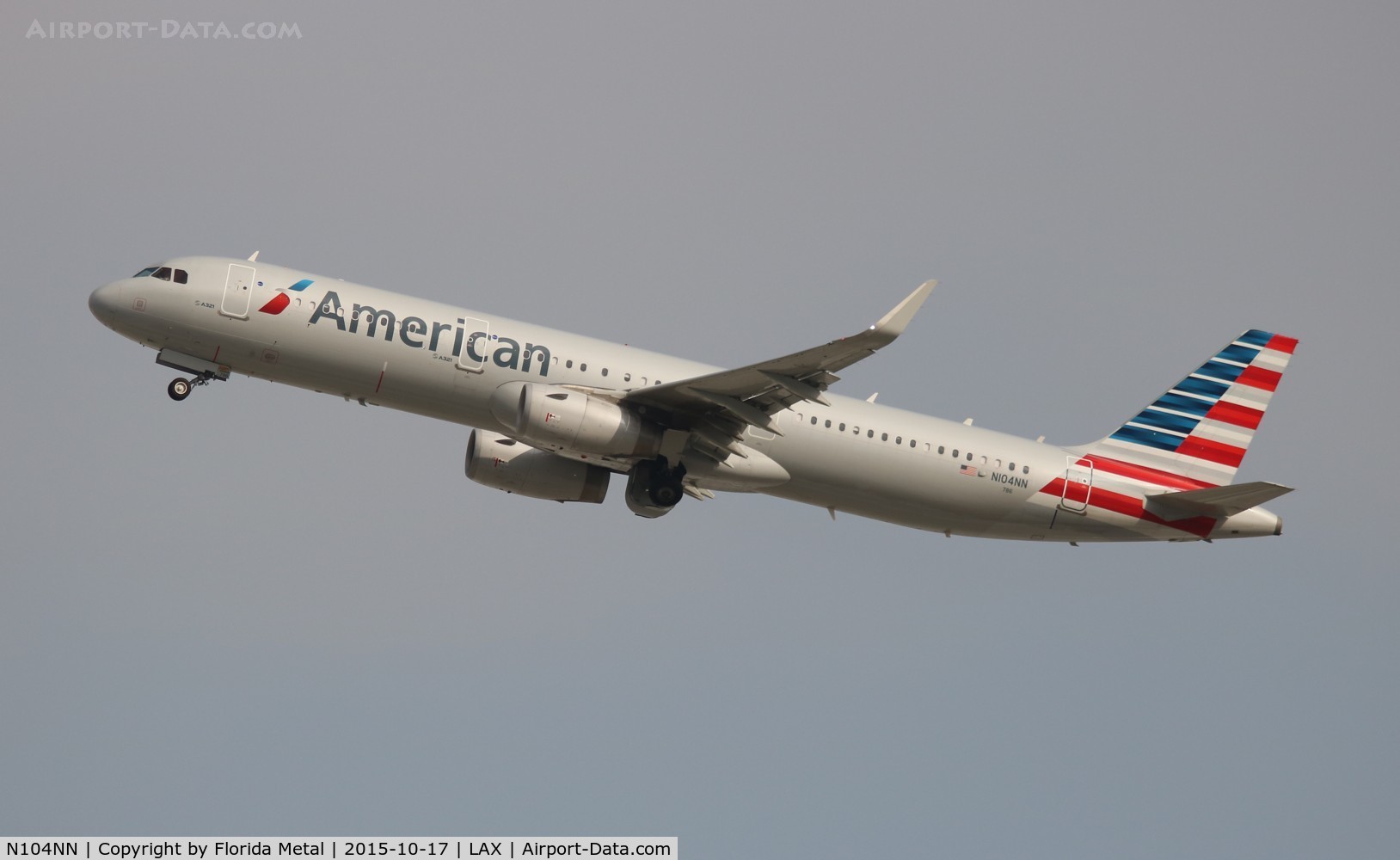 N104NN, 2013 Airbus A321-231 C/N 5895, American