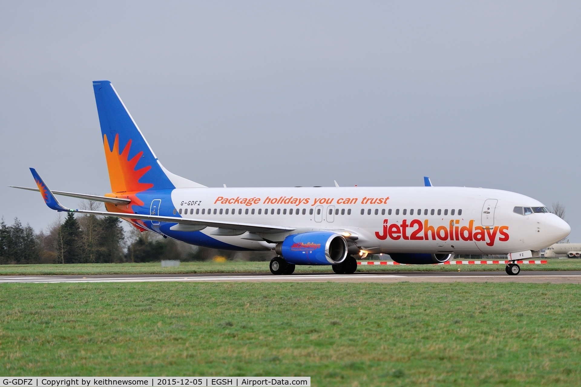 G-GDFZ, 2001 Boeing 737-86Q C/N 30276, Arriving following air test.